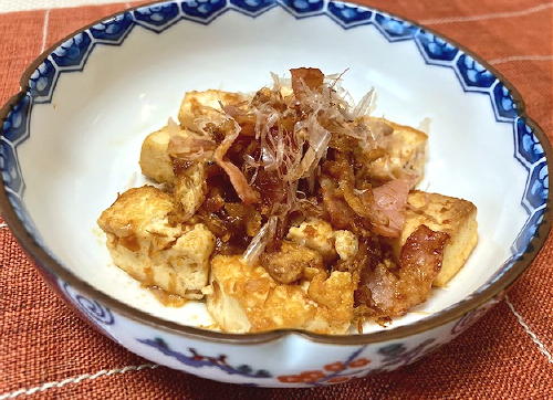 今日のキムチ料理レシピ：豆腐とベーコンのピリ辛炒め