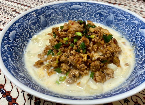 今日のキムチ料理レシピ：ひき肉キムチ豆乳うどん