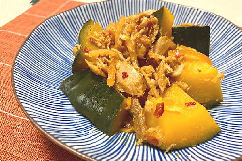 今日のキムチ料理レシピ：かぼちゃのピリ辛ツナ煮
