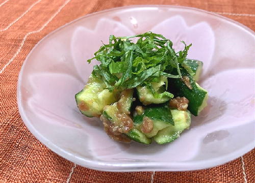 今日のキムチ料理レシピ：きゅうりのピリ辛梅みそ和え