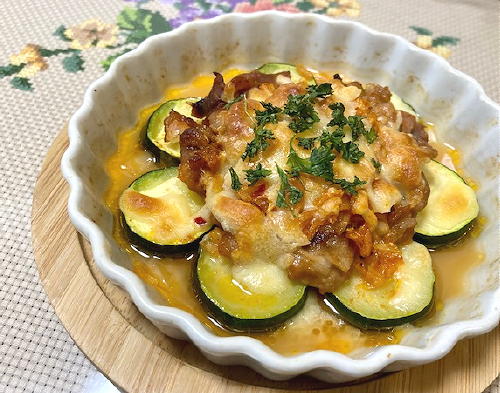 今日のキムチ料理レシピ：ズッキーの豚キムチチーズ焼き